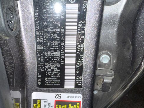 Used 2022 Toyota Camry SE image 10