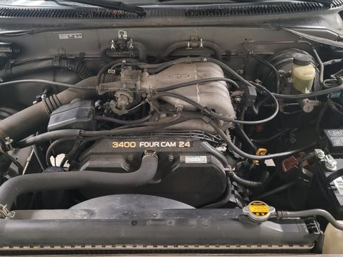 Used 1997 Toyota T100 SR5 image 5