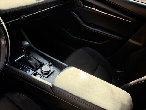 Used 2021 MAZDA MAZDA3 s FWD image 13