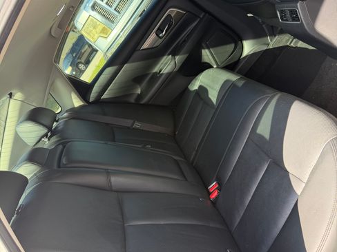 Used 2015 Nissan Altima 3.5 SL FWD image 6