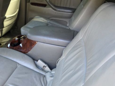 Used 2006 Toyota Sequoia Limited AWD/4WD image 18