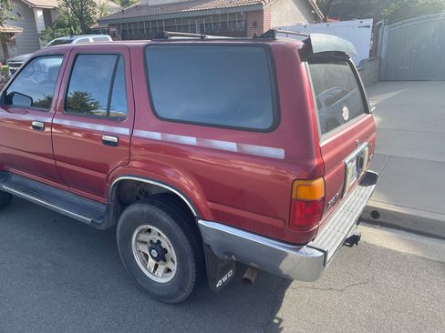 Used 1992 Toyota 4Runner SR5 image 2