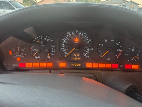 Used 1996 Mercedes-Benz S 600 Sedan image 17