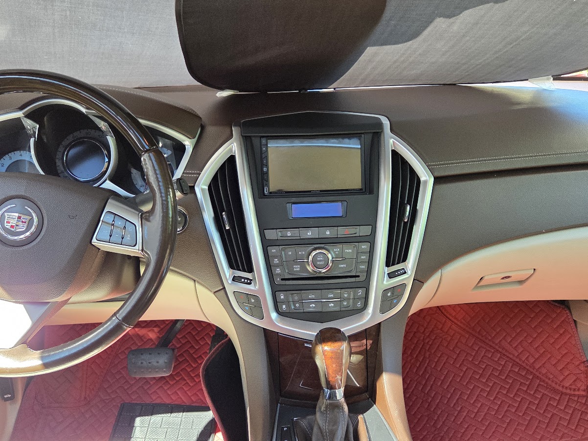Used 2012 Cadillac SRX Luxury FWD image 12