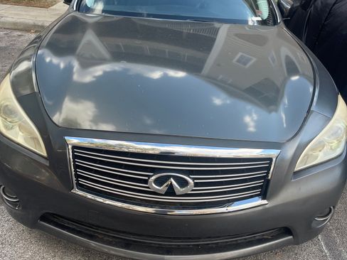 Used 2011 INFINITI M37 w/ Premium Pkg image 1