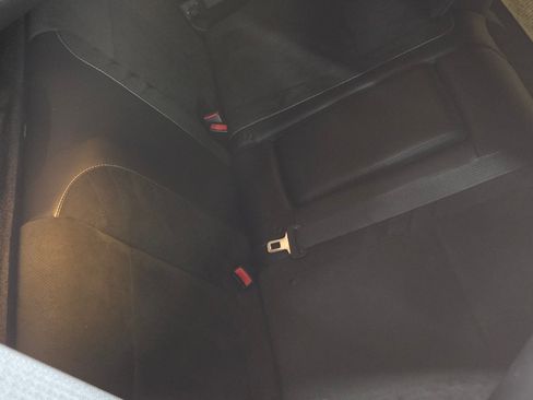 Used 2015 Dodge Challenger SRT Hellcat image 6