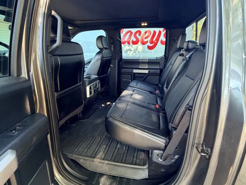 Used 2018 Ford F150 Lariat w/ Equipment Group 502A Luxury image 10