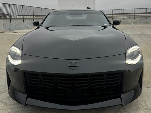 Used 2024 Nissan Z Performance w/ Floor Mat Package image 8
