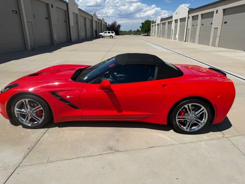 Used 2014 Chevrolet Corvette Stingray Convertible w/ Battery Protection Package RWD image 19