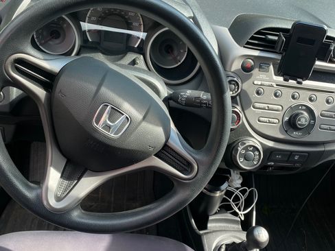 Used 2009 Honda Fit image 12