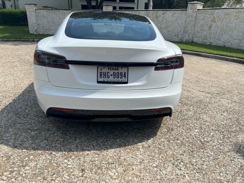 Used 2022 Tesla Model S Standard Range image 10