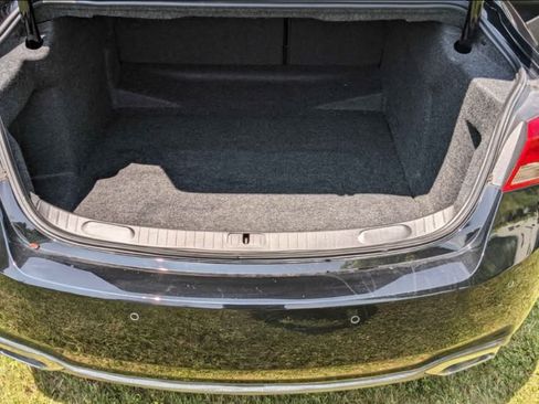 Used 2019 Chevrolet Impala Premier image 18