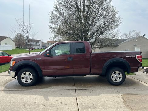 Used 2010 Ford F150 XLT image 5