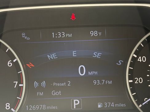 Used 2015 Nissan Murano Platinum w/ Platinum Technology Package AWD/4WD image 10