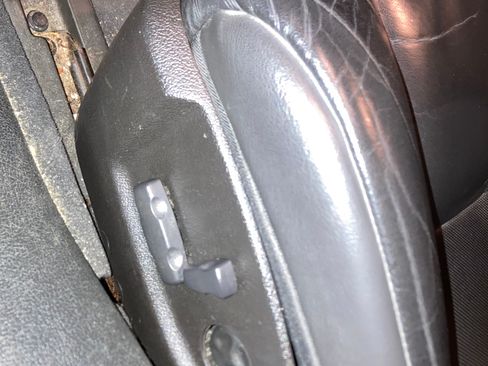 Used 2011 Cadillac STS image 12