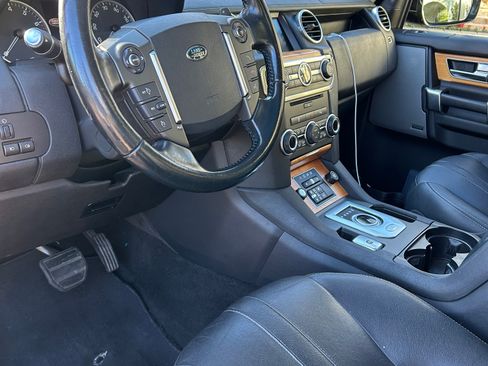 Used 2014 Land Rover LR4 HSE image 6