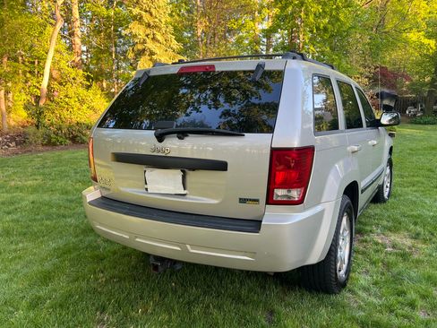 Used 2007 Jeep Grand Cherokee Laredo AWD/4WD image 14