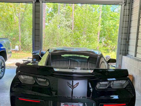 Used 2017 Chevrolet Corvette Z06 image 4