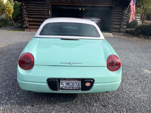 Used 2004 Ford Thunderbird image 4