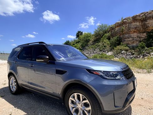 Used 2019 Land Rover Discovery SE AWD/4WD image 4