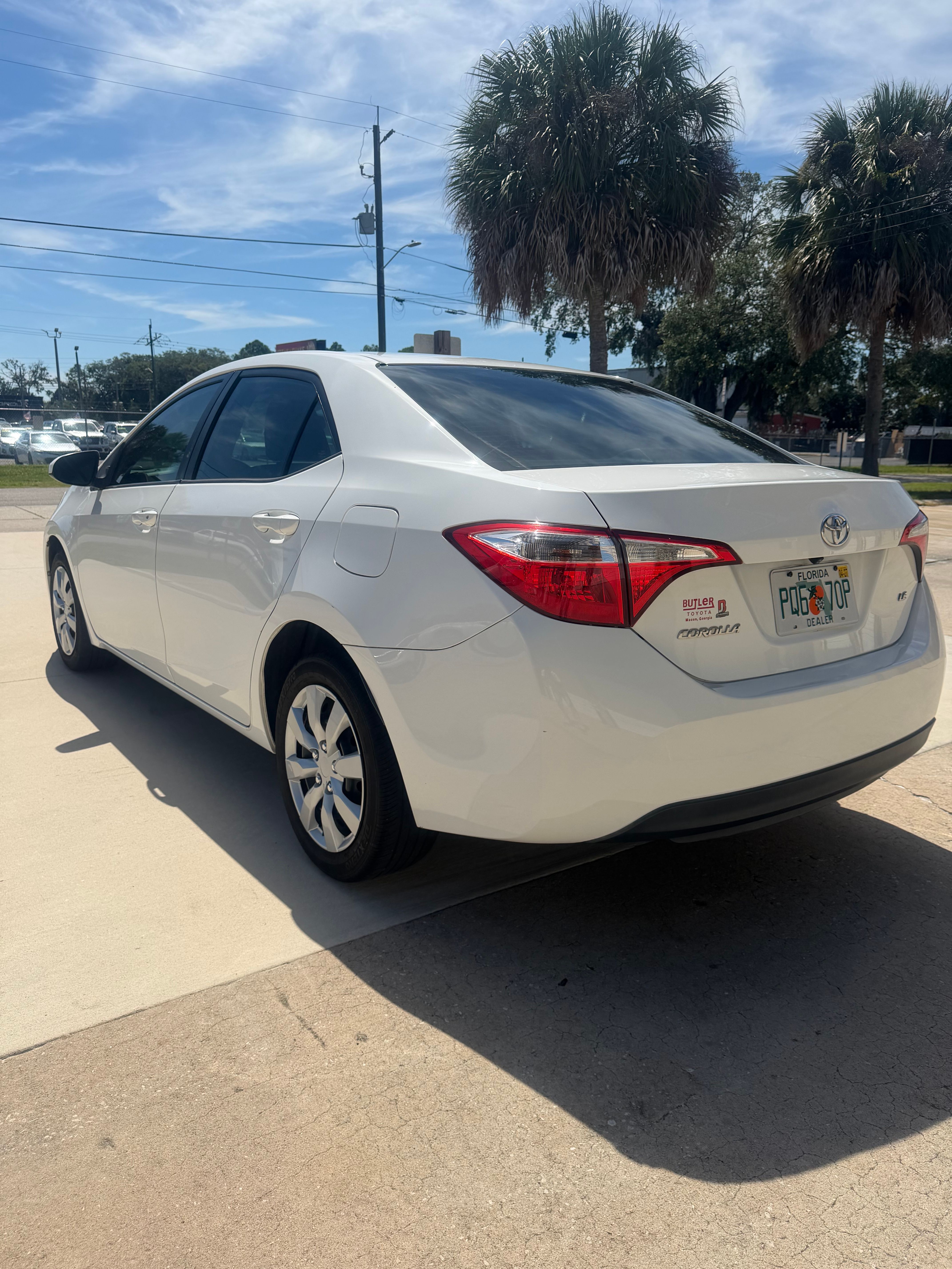 Used 2014 Toyota Corolla LE FWD image 6