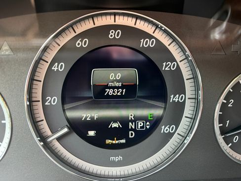 Used 2013 Mercedes-Benz E 350 4MATIC Sedan image 5