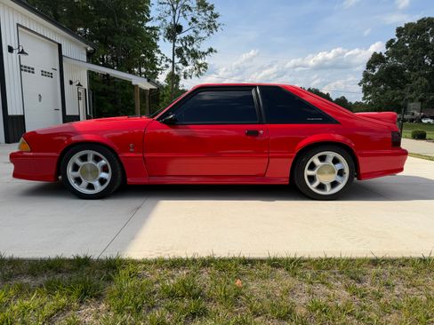 Used 1993 Ford Mustang Cobra RWD image 5