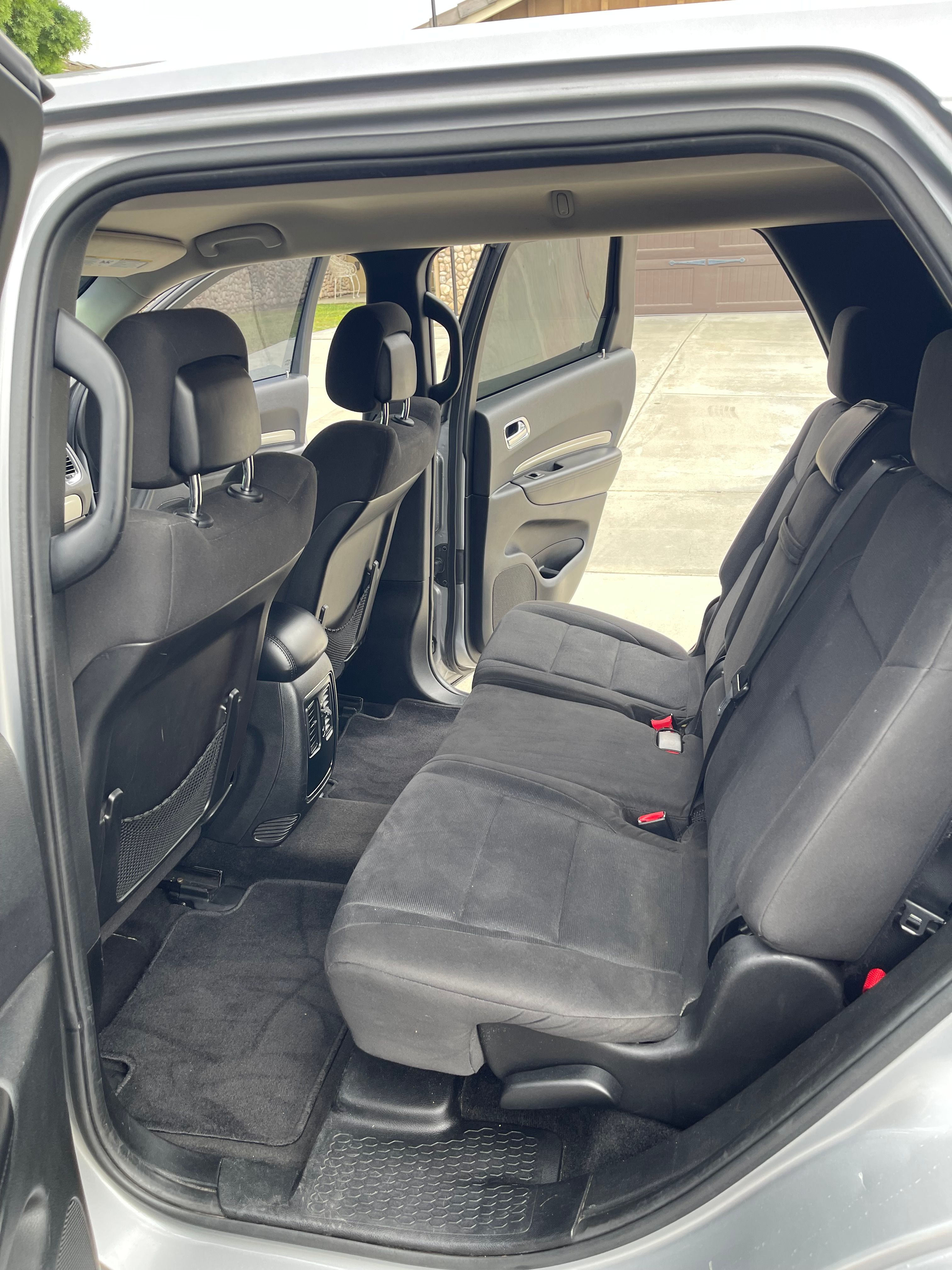 Used 2013 Dodge Durango SXT w/ Blacktop Pkg RWD image 11