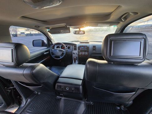 Used 2011 Toyota Tundra Limited image 13