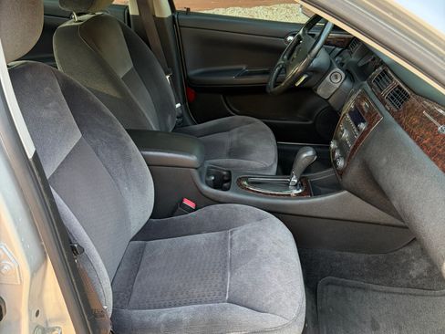 Used 2012 Chevrolet Impala LS FWD image 11