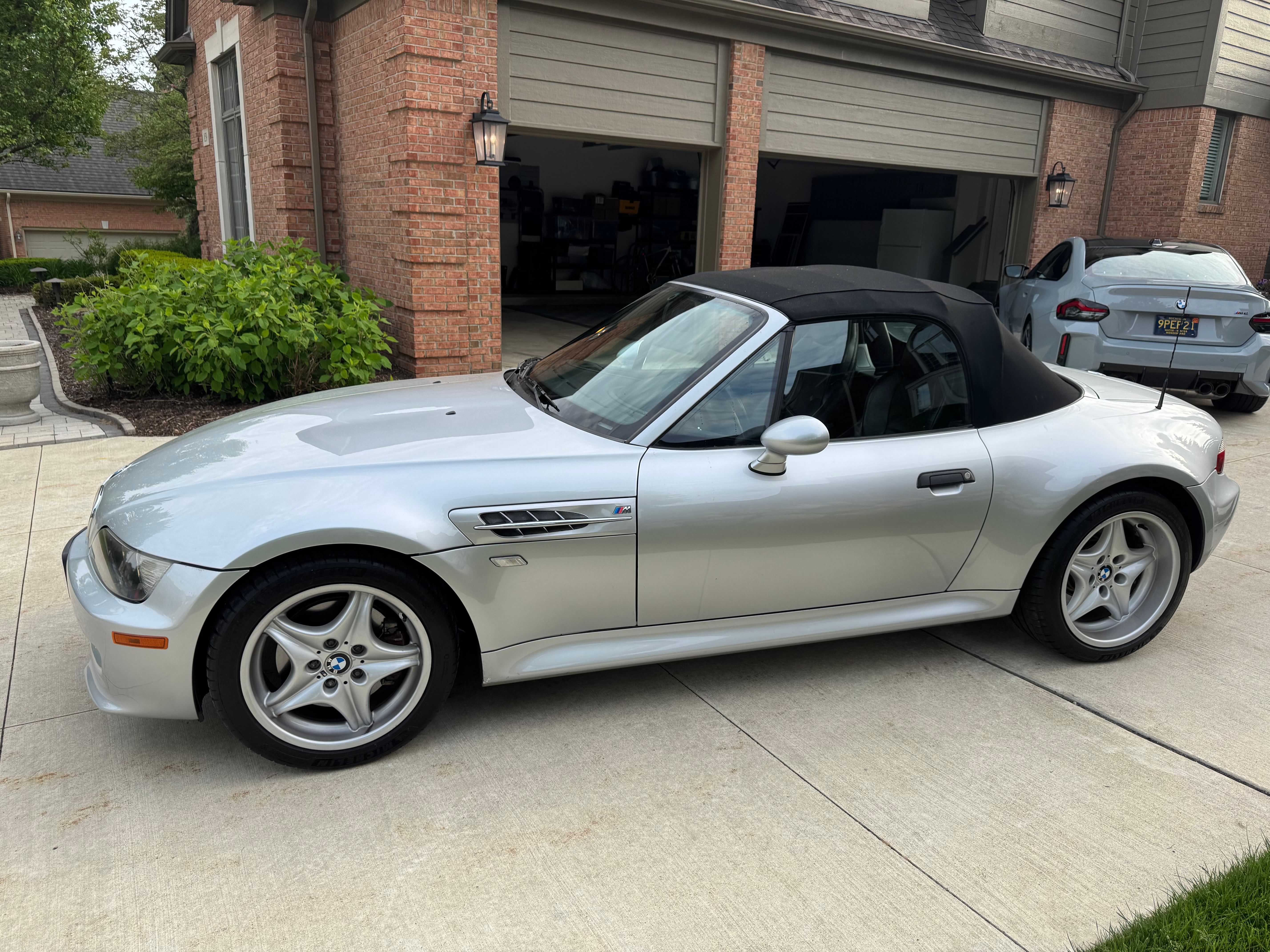 Used 2000 BMW M Roadster RWD image 2
