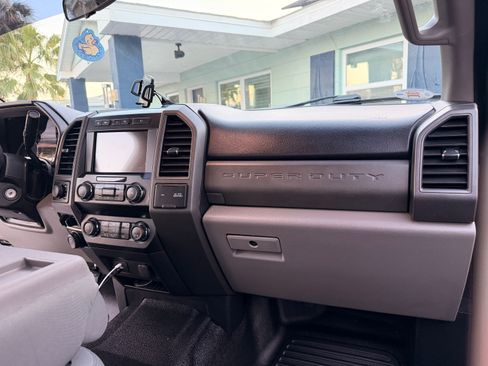 Used 2020 Ford F250 XL w/ STX Appearance Package image 14
