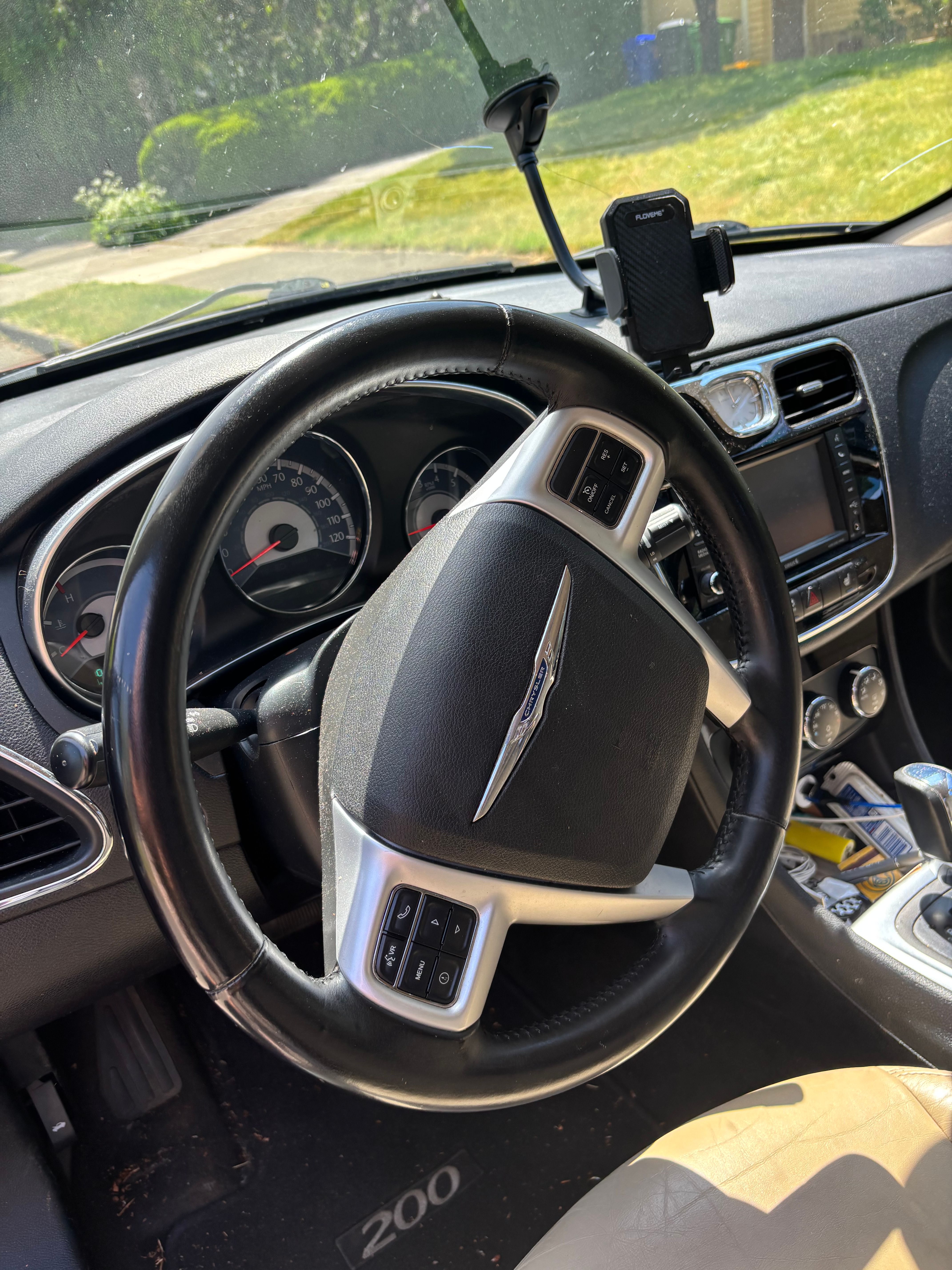 Used 2012 Chrysler 200 Limited FWD image 8