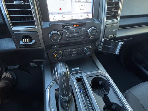 Used 2018 Ford F150 XLT w/ Equipment Group 302A Luxury RWD image 8