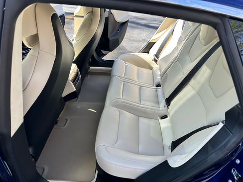 Used 2018 Tesla Model S 100D image 12