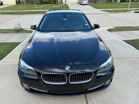 Used 2011 BMW 535i Sedan image 4