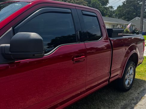 Used 2018 Ford F150 XLT w/ Equipment Group 301A Mid AWD/4WD image 4