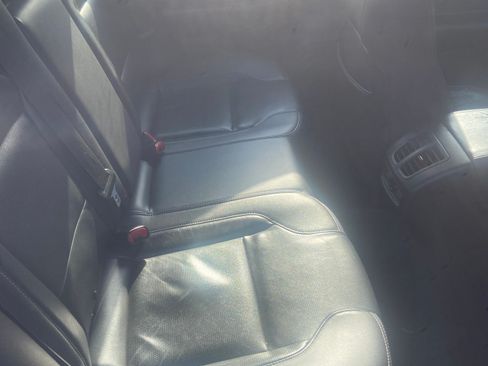Used 2019 Ford Taurus Limited FWD image 10