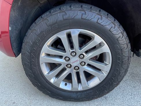 Used 2016 GMC Canyon SLT w/ Trailering Package image 9