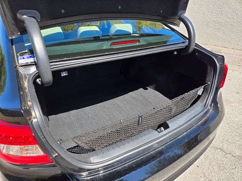 Used 2017 Hyundai Sonata Limited w/ Ultimate Package 04 image 8