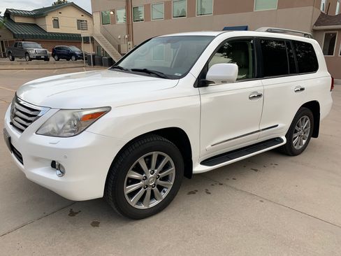 Used 2011 Lexus LX 570 570 Sport Utility 4D w/ Luxury Pkg w/Pre-crash image 1