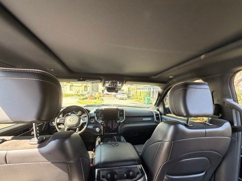 Used 2021 RAM 1500 Laramie image 9