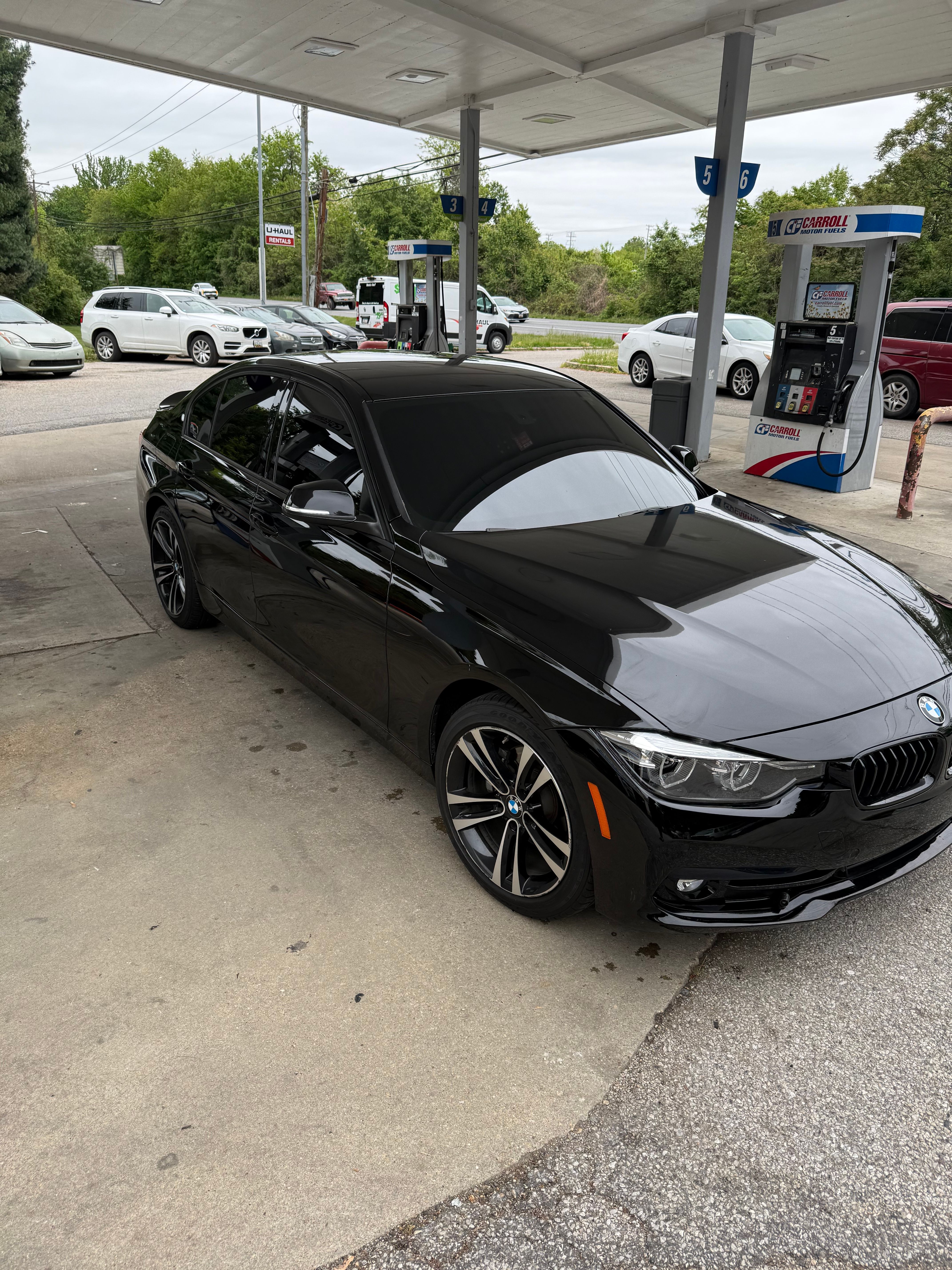 Used 2018 BMW 330i Sedan RWD image 4