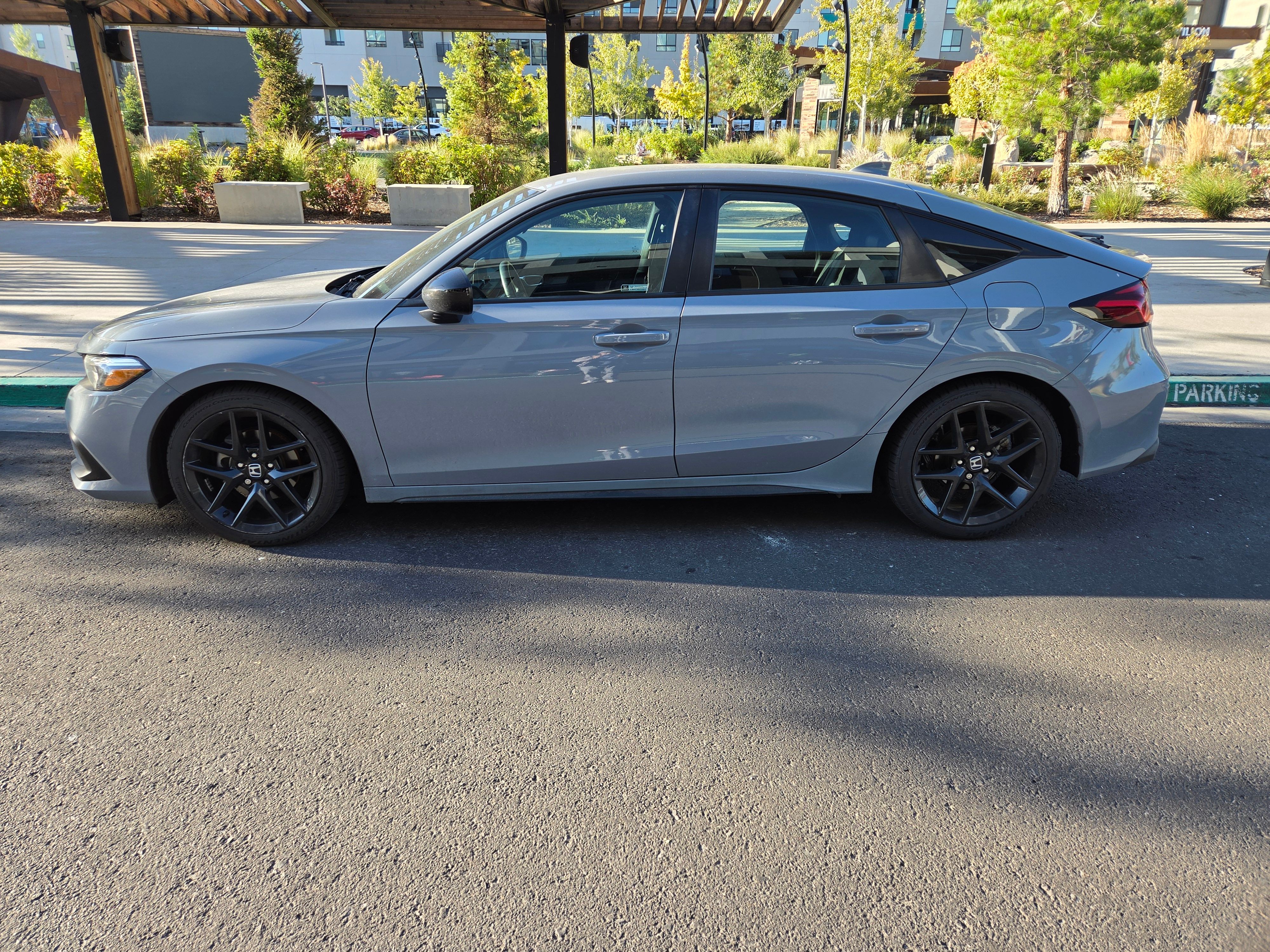 Used 2022 Honda Civic Sport image 1