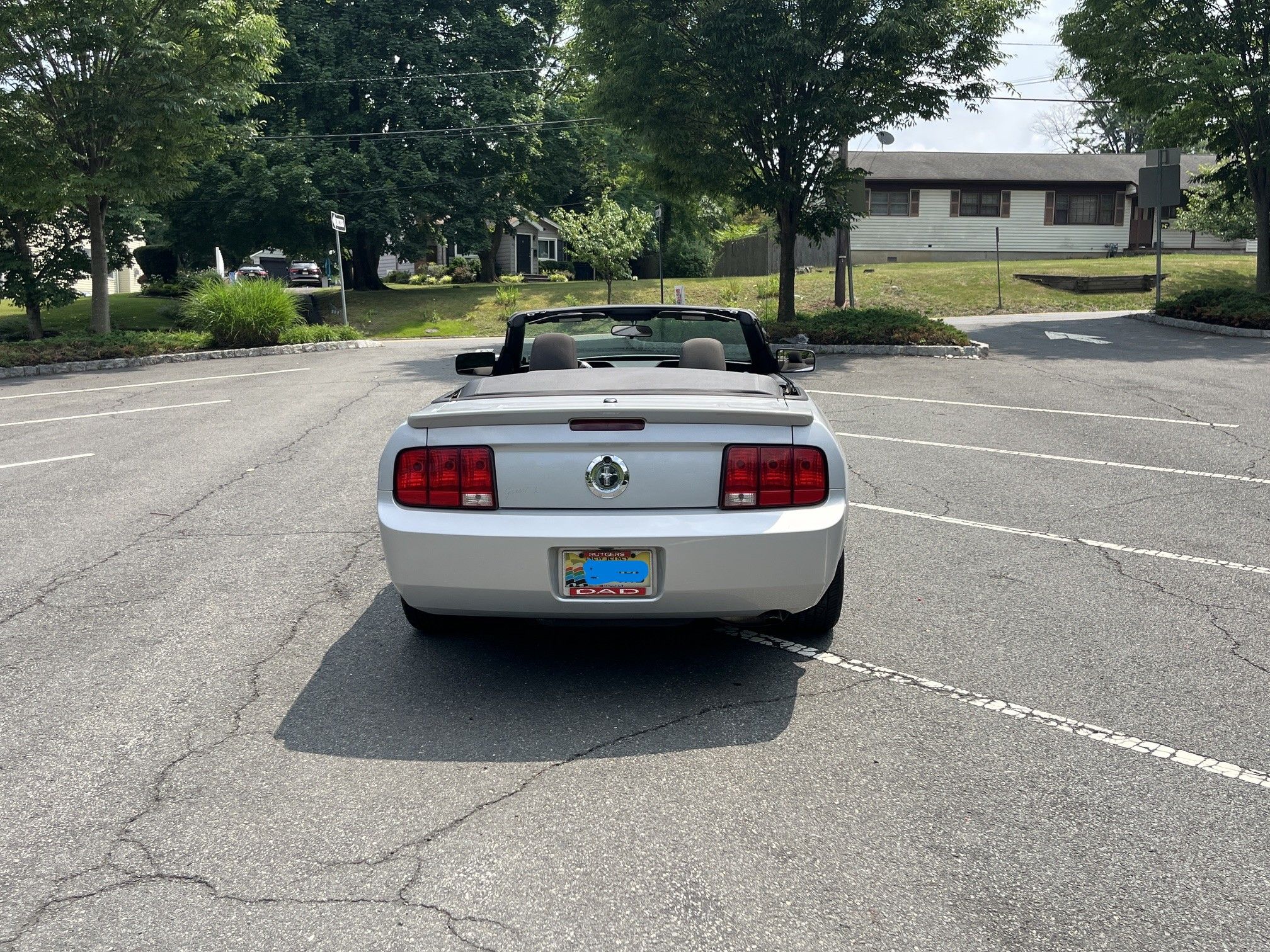 Used 2007 Ford Mustang Convertible RWD image 10