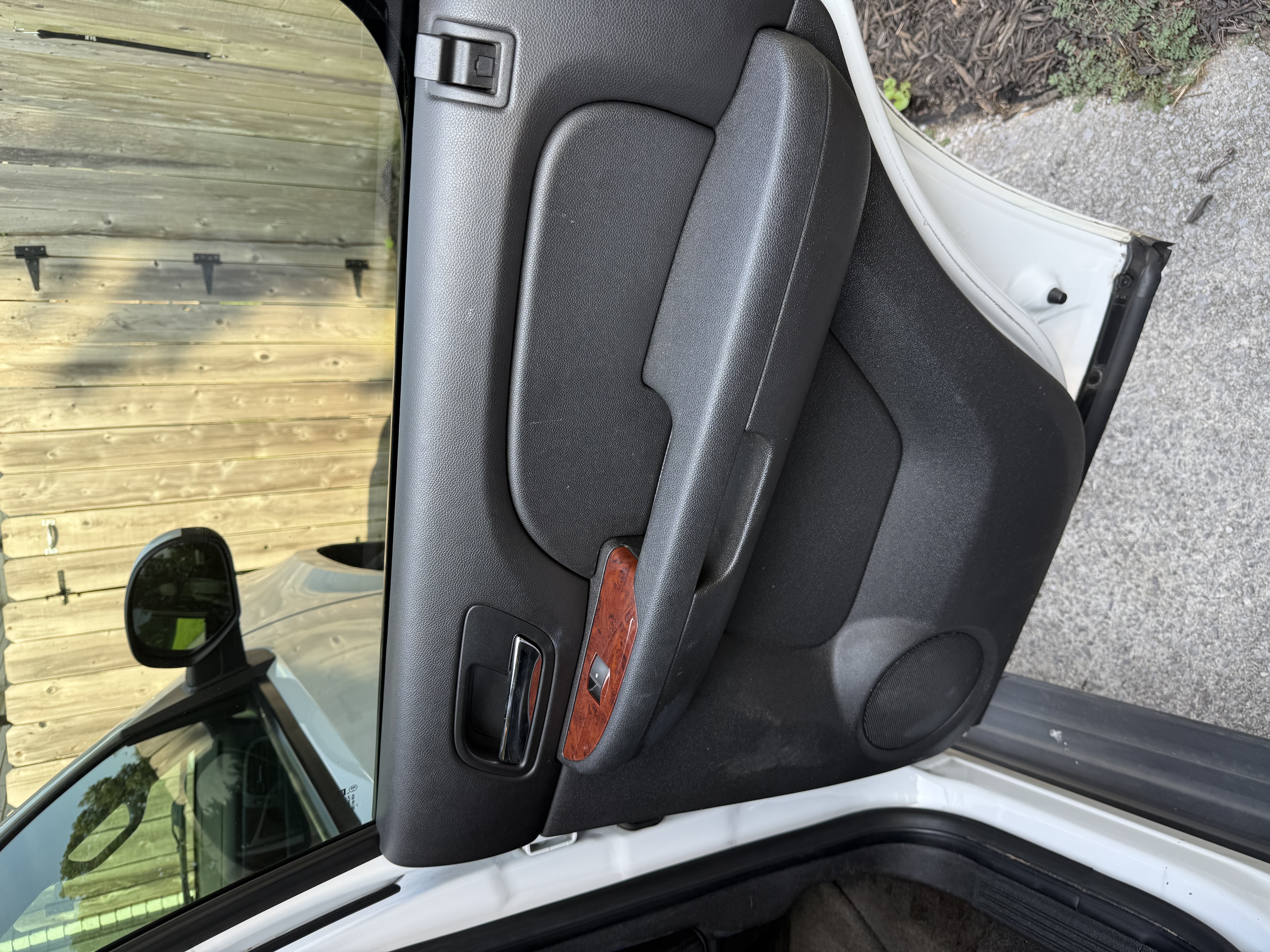 Used 2012 Chevrolet Tahoe LT RWD image 22