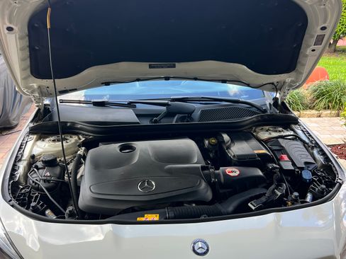 Used 2015 Mercedes-Benz CLA 250 image 17