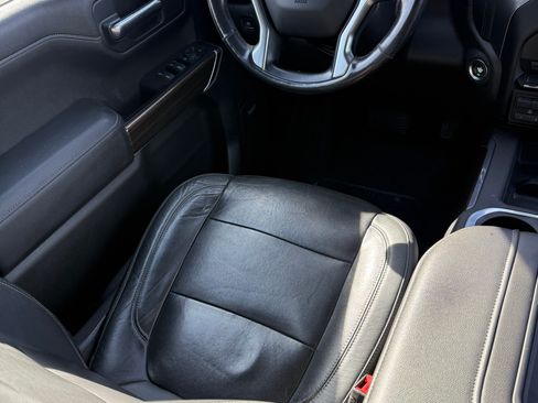 Used 2019 Chevrolet Silverado 1500 LT Trail Boss image 16