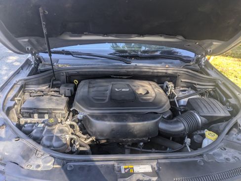 Used 2019 Jeep Grand Cherokee Altitude image 13