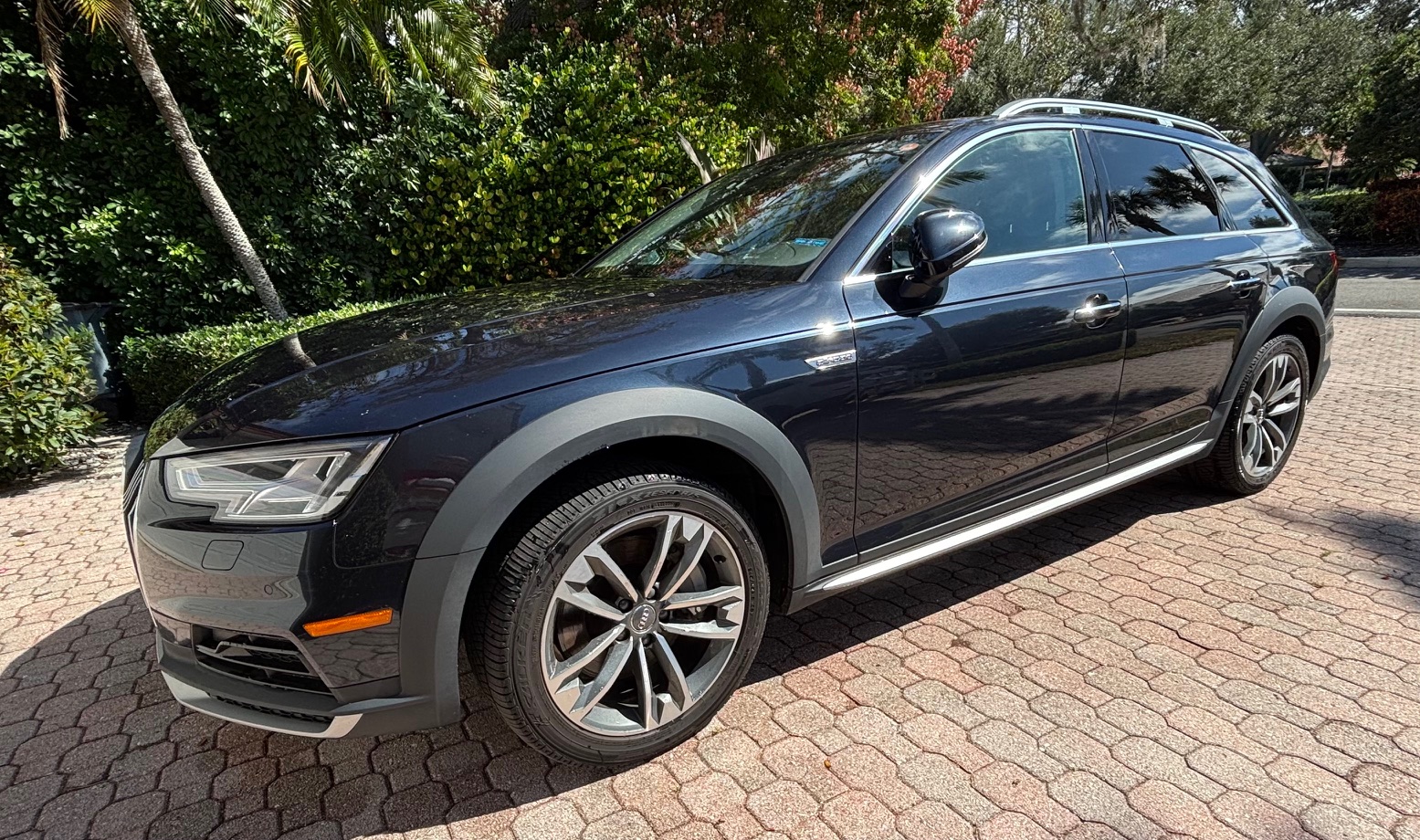 Used 2018 Audi A4 2.0T allroad Premium Plus w/ Premium Plus Package AWD/4WD image 2
